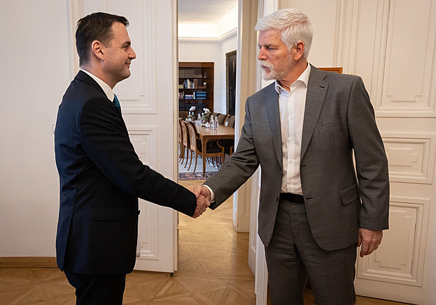 Pavel kritizuje Macinku za výroky o soudcích. Sám fauluje, reaguje ministr