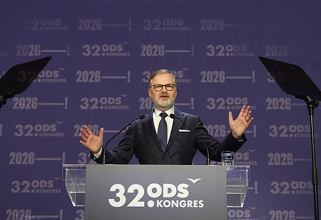 Bylo to 12 úspěšných let, loučil se Fiala. Neutká se o Hrad, podpořil Pavla