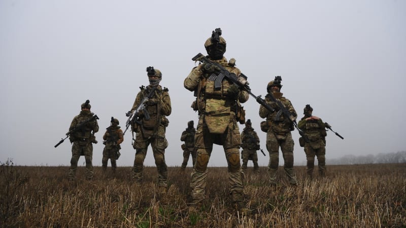 Brigáda miliardářů kosí Putinovu armádu. Boháč založil obávanou jednotku, která deptá Rusy