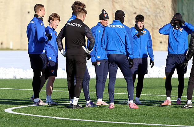 Baník prohrál v přípravě s Prištinou, Teplice zahájily soustředění remízou