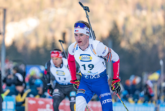 Dale-Skjevdal rozhodl stíhačku atakem v závěru. Mikyska bojoval o desítku