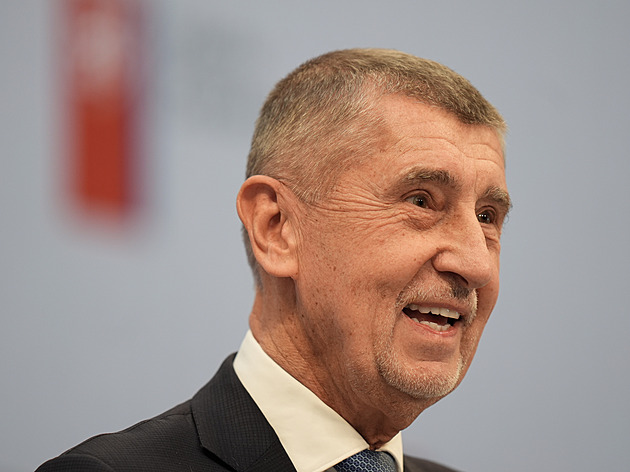 Vláda odmítla návrh na zálohování PET lahví, oznámil premiér Babiš