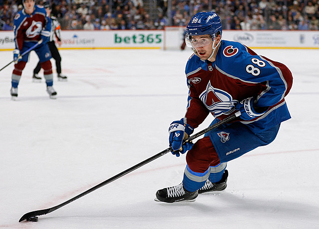 Nečas v NHL dvakrát asistoval, Hertl byl jediným střelcem Vegas