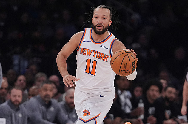 Nejvyšší výhra za 80 let. Knicks historicky ponížili rivala, Krejčí přišel o minuty