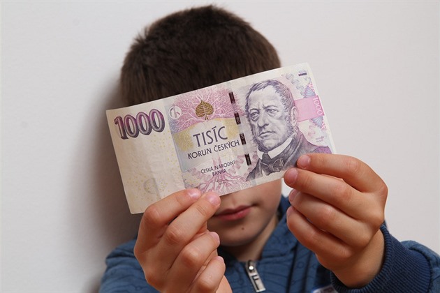 Novinka v placení alimentů. Na dlužníky se chystají profesionální vymahači