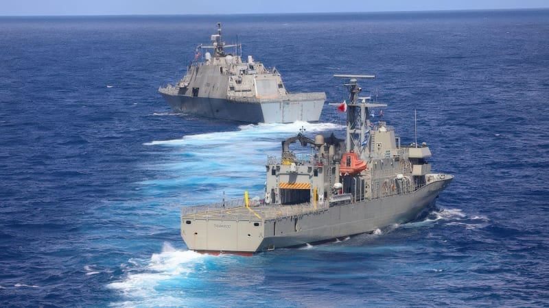 Američané zvažují námořní blokádu Kuby. Chtějí ji odříznout od ropy, píše Politico