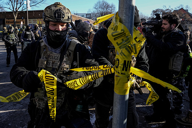 Federální agenti v Minneapolisu zastřelili dalšího člověka. Hrůzné, reaguje guvernér