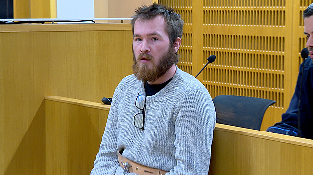 Vězení i vyhoštění. Soud potrestal nebezpečného vraha za útěky z Bohnic