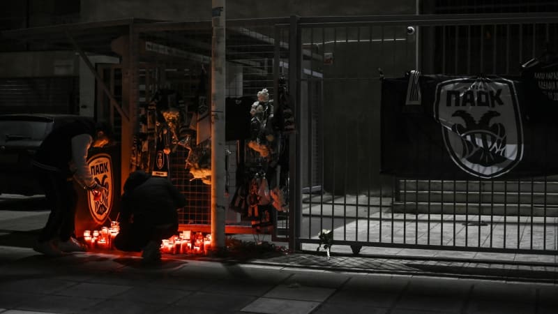 Tragická smrt sedmi fanoušků: Cestu na fotbal s českou stopou ukončila srážka s kamionem