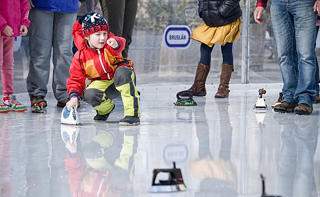 Žehlení ledu po brněnsku. Ve svérázném sportu přibude masová disciplína