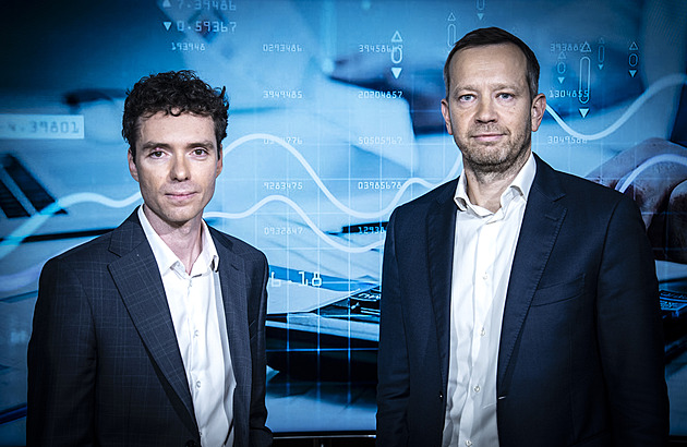 Tragické výnosy, či solidní zisky? Rozstřel přinesl ostrý duel o penzijním spoření