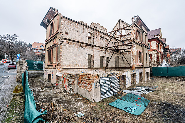 Ivana Tykač koupila částečně zbouranou vilu v Praze. Plánuje její obnovu