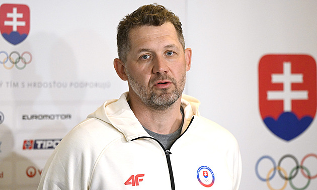Slováci řeší před OH problémy, Lašák i tak bavil: K čemu nám je brankář bez výstroje?